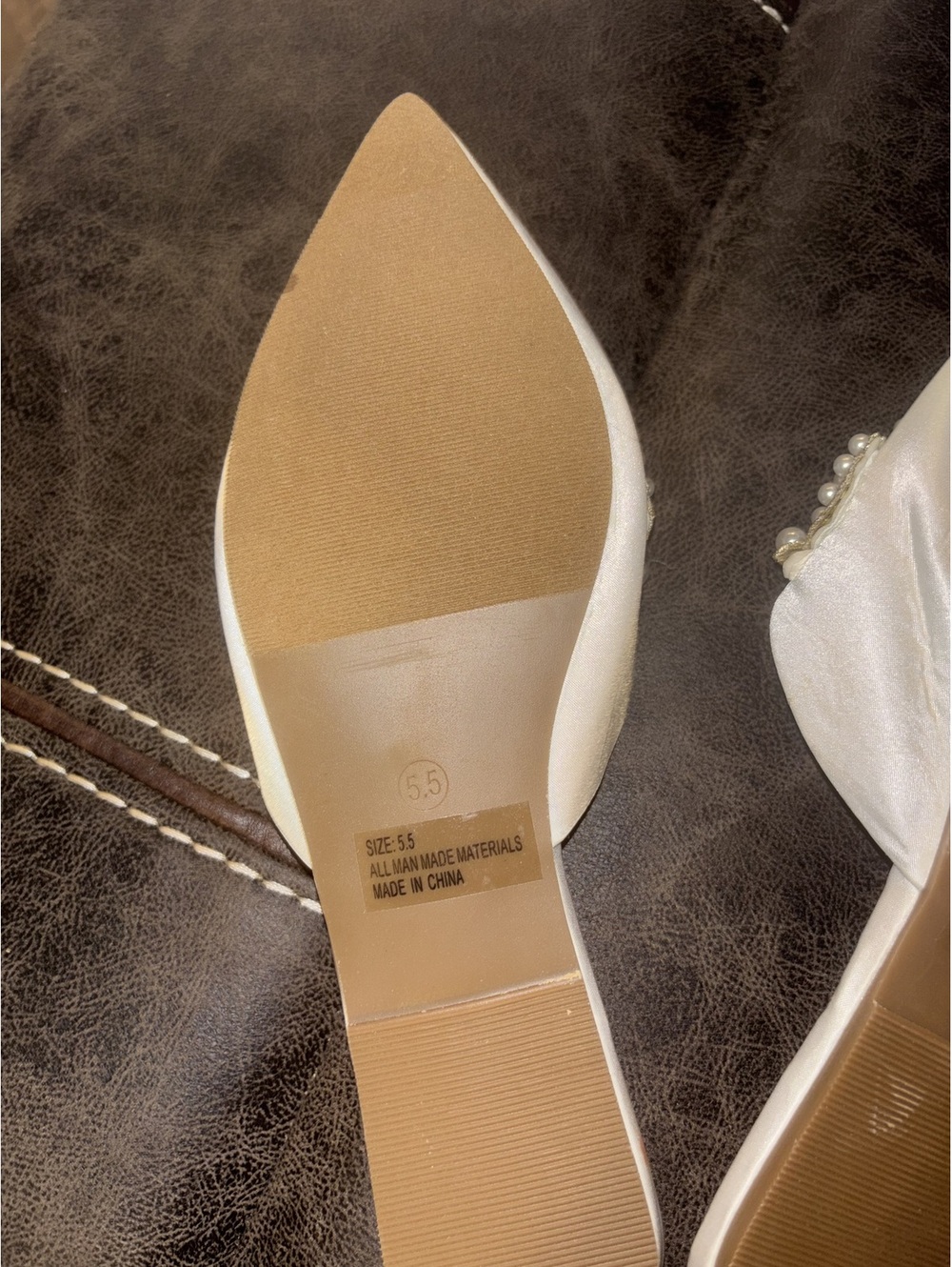 Lulus Pearl Embellished Bridal Mules Ivory Satin Pointed Toe 5.5 - Picture 5 of 6